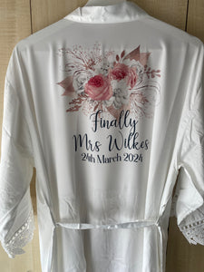 Pink floral design Wedding lace robes