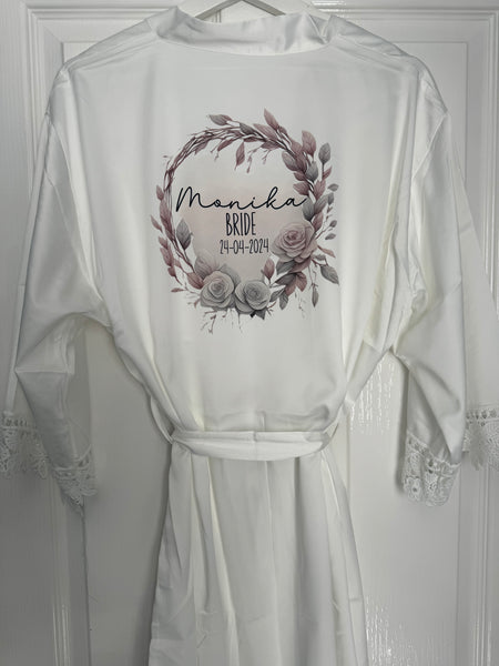 Wreath design Wedding lace robe